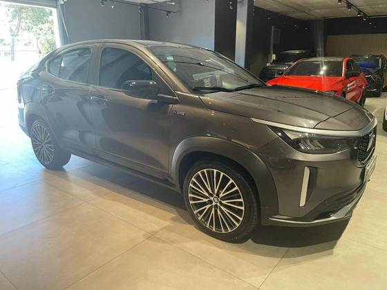 FIAT FASTBACK 1.3 TURBO 270 FLEX LIMITED EDITION AT6 FIAT FASTBACK 1.3 TURBO 270 FLEX LIMITED EDITION AT6